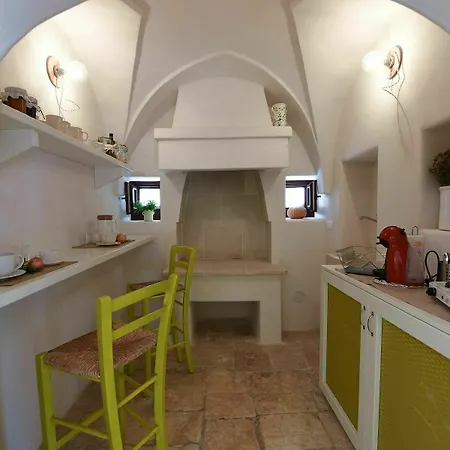 Corte Dei Melograni-luxury Apartment-zona Ostuni * Montalbano (Apulia)